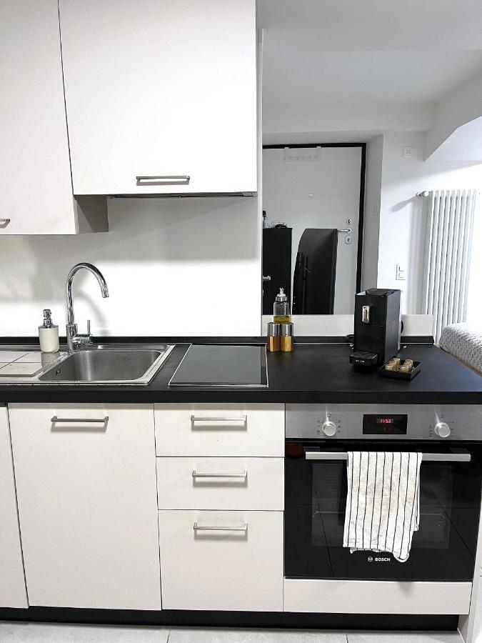 The Hidden Studio; Comfy & Close To The Lake Lugano Eksteriør bilde